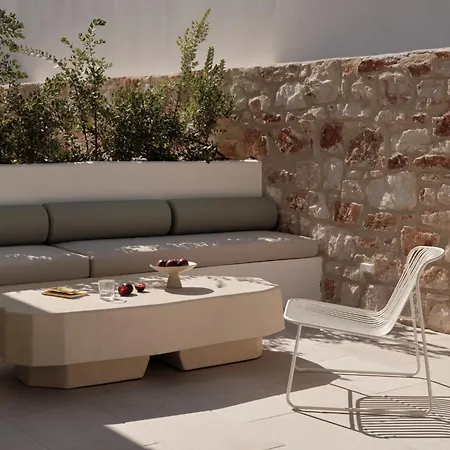 Hotel Akria Seaside Naousa (Paros)