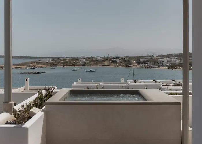 Akria Seaside فندق