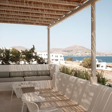 Akria Seaside * Naousa (Paros)