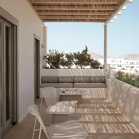 Akria Seaside * Naousa (Paros)