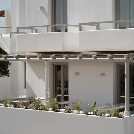 Akria Seaside Hotel