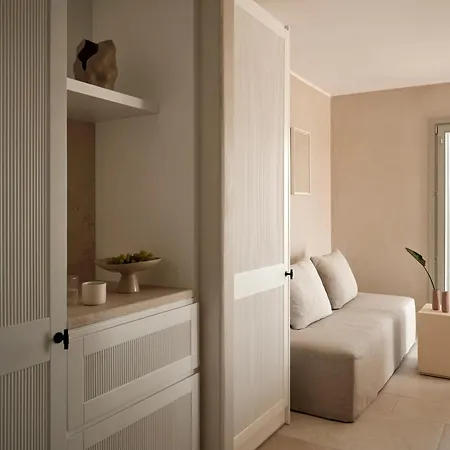 Akria Seaside Hotel
