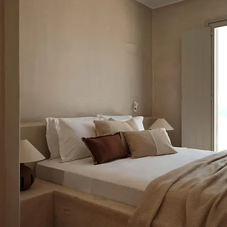 Akria Seaside Hotel