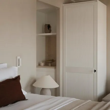 Akria Seaside Hotel Naousa (Paros)