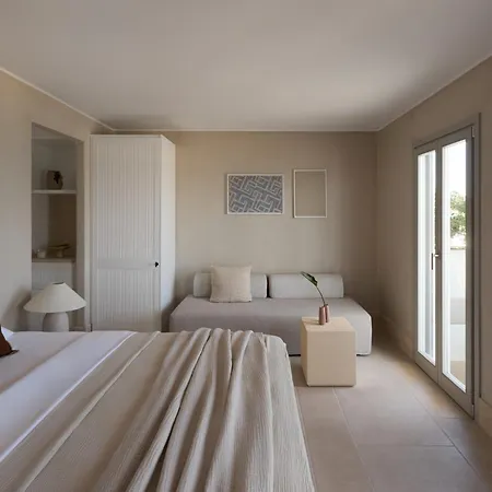 Hotel Akria Seaside *