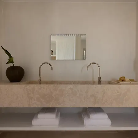 Hotel Akria Seaside *